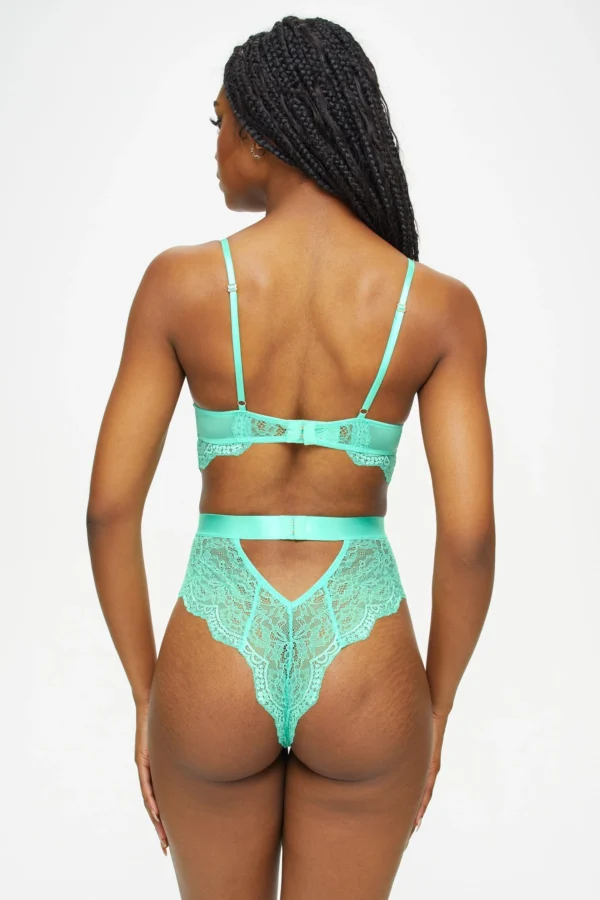 Priehľadné čipkované body Ann Summers