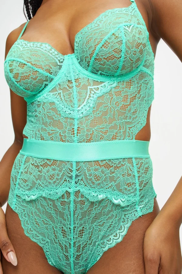Priehľadné čipkované body Ann Summers
